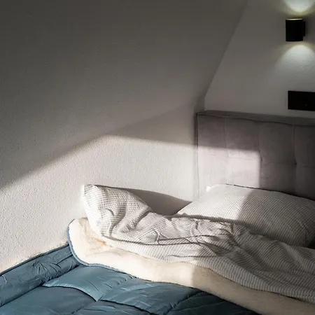 Kraljicini Konaci Camping *